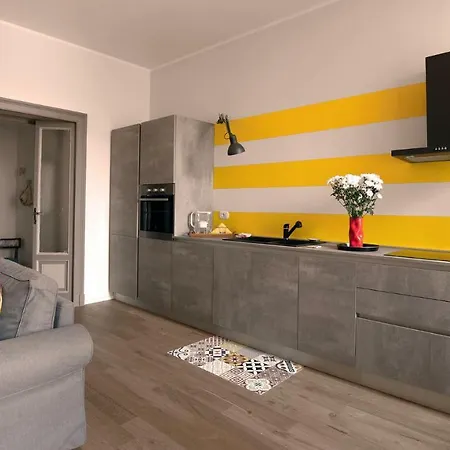 Casa Dela Milan